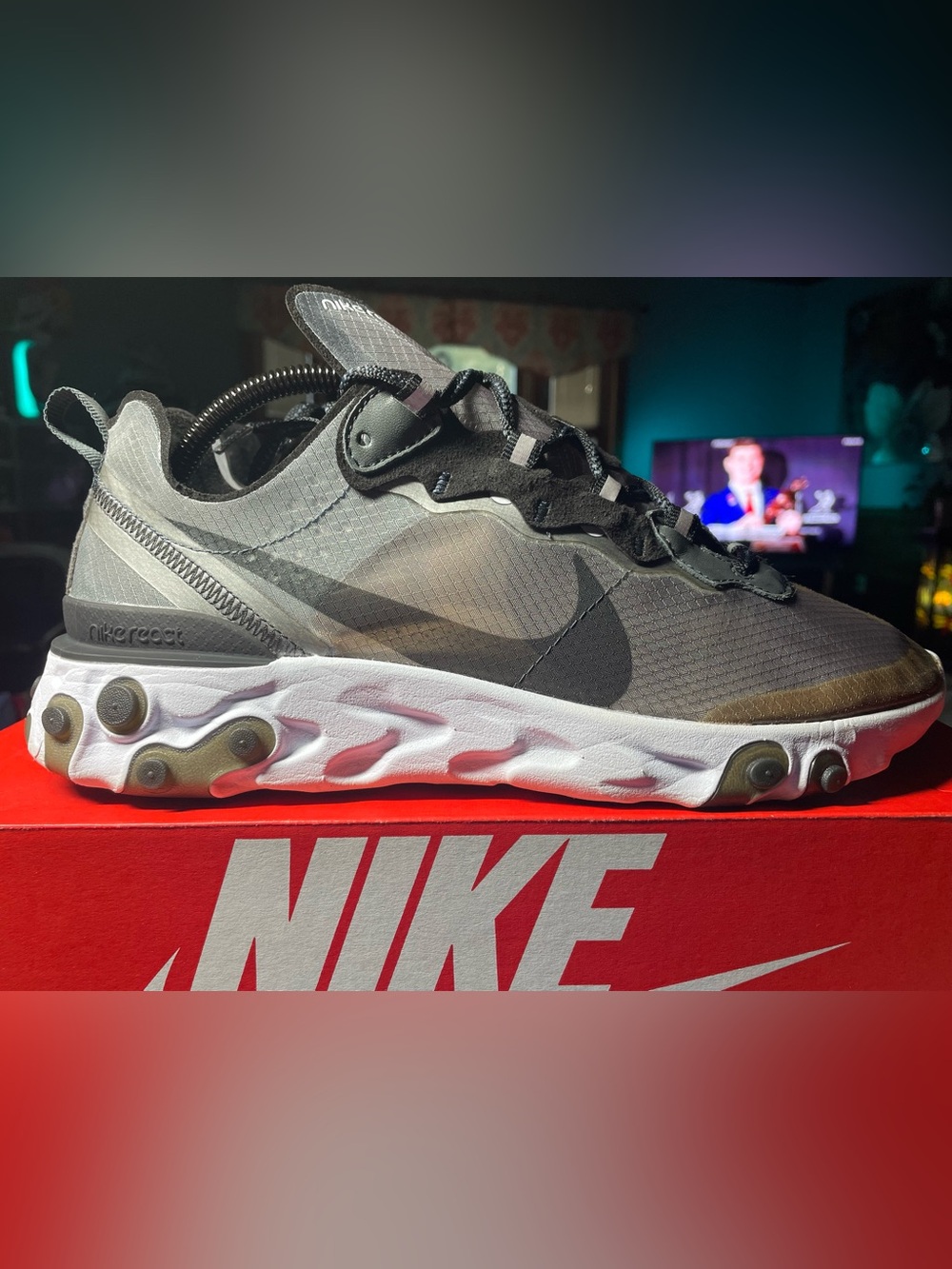 Nike React Element 87 Anthracite Black 9.5M